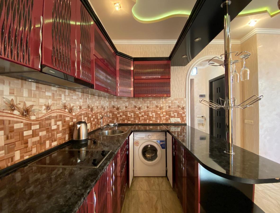 Amiryan Street 1 Bedroom Deluxe Apartment With Balcony Am104 Erivan Exterior foto